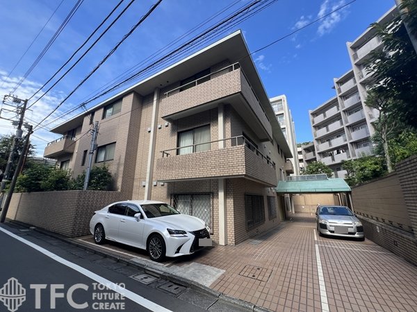 ミヤケホームズ