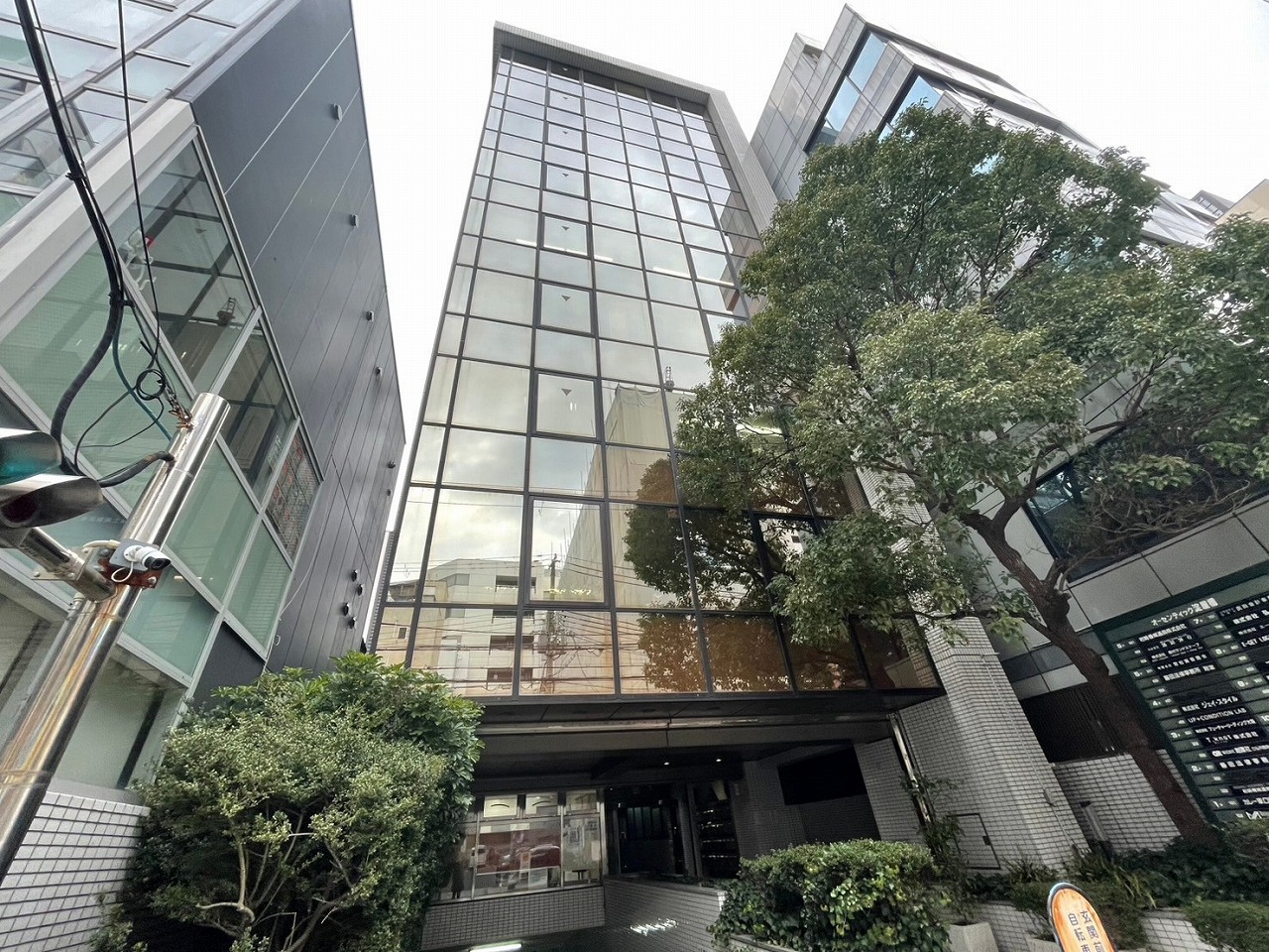 オーセンティック淀屋橋ビル