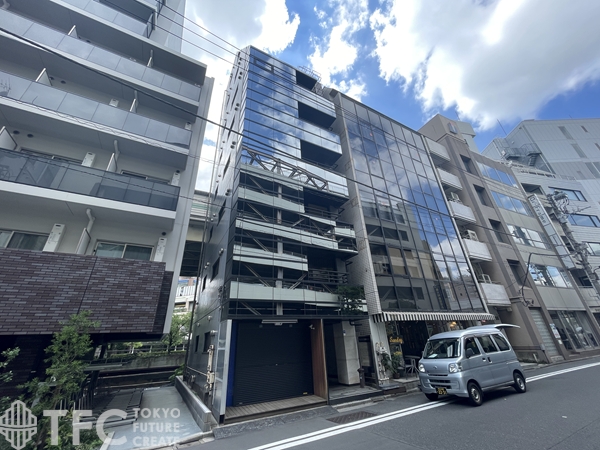 ウィスク三崎町ビル