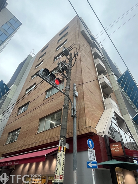 イワカタビル