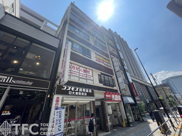 お茶の水ビル