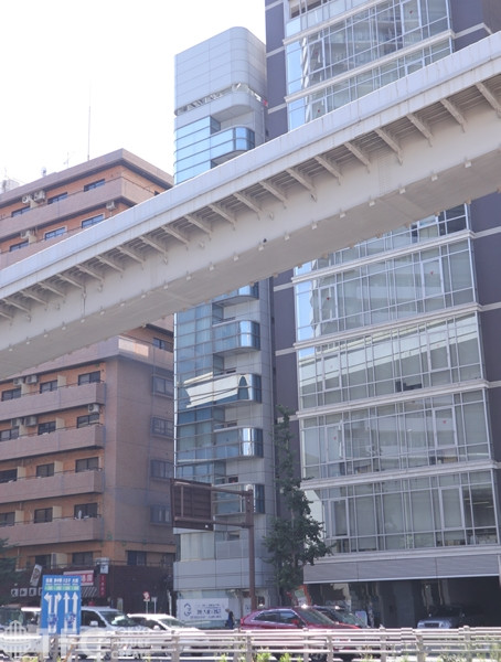 西新宿インタービルディング