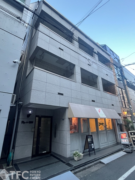 グローリー西田