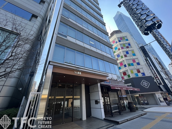 SIL新宿（旧西武新宿駅前ビル）