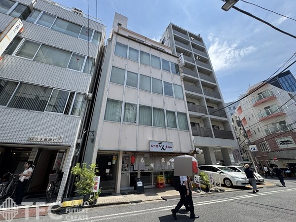 静山ビル