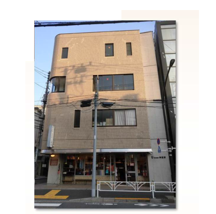 ユーべ―ス神宮前